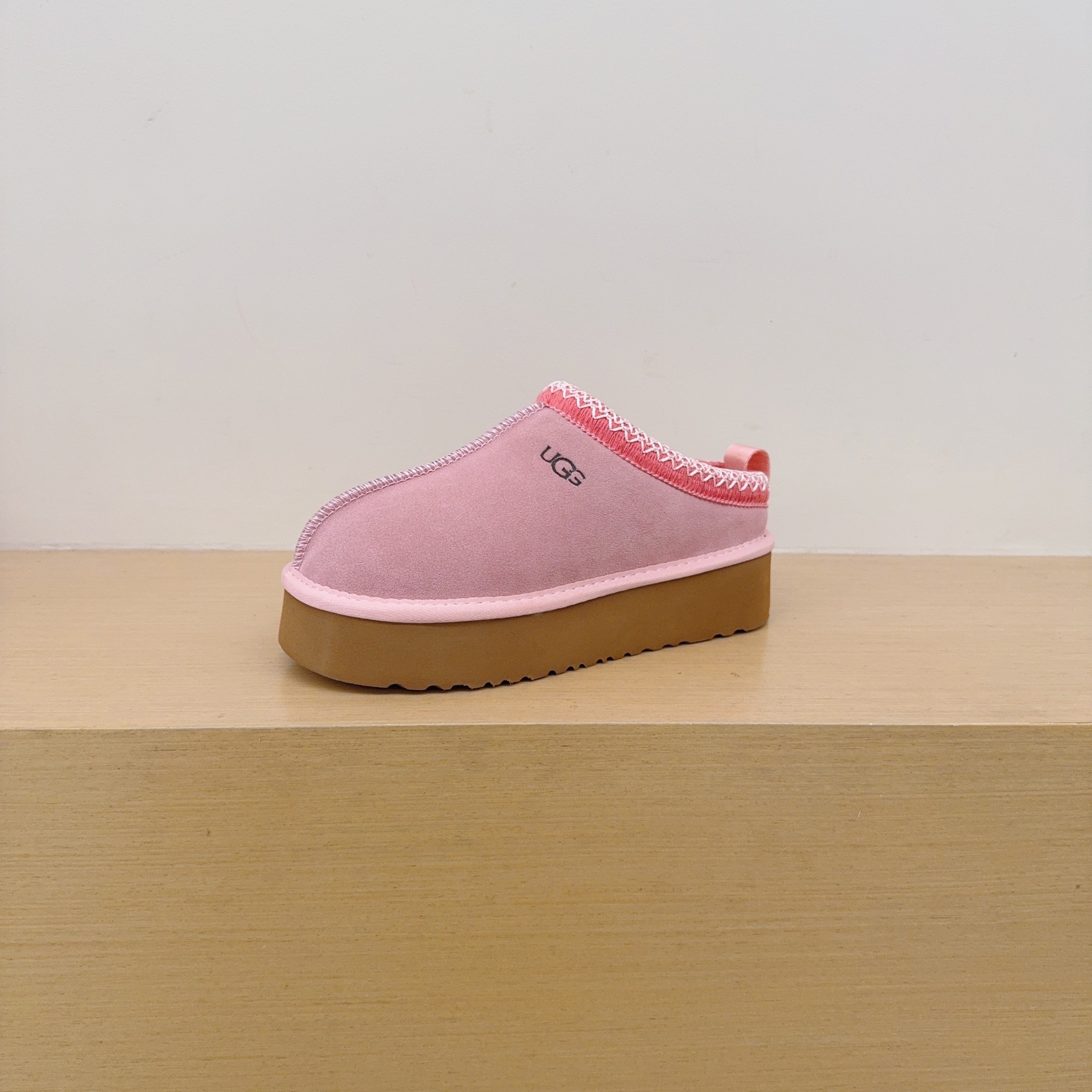 UGG Kids Ethnic Pattern Platform