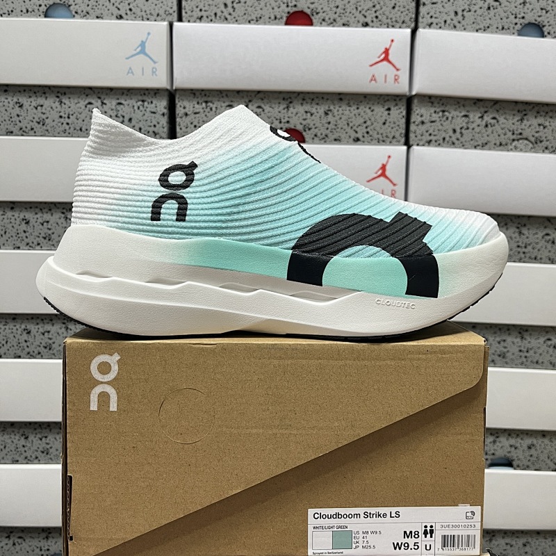 On Cloudboom Strike LS