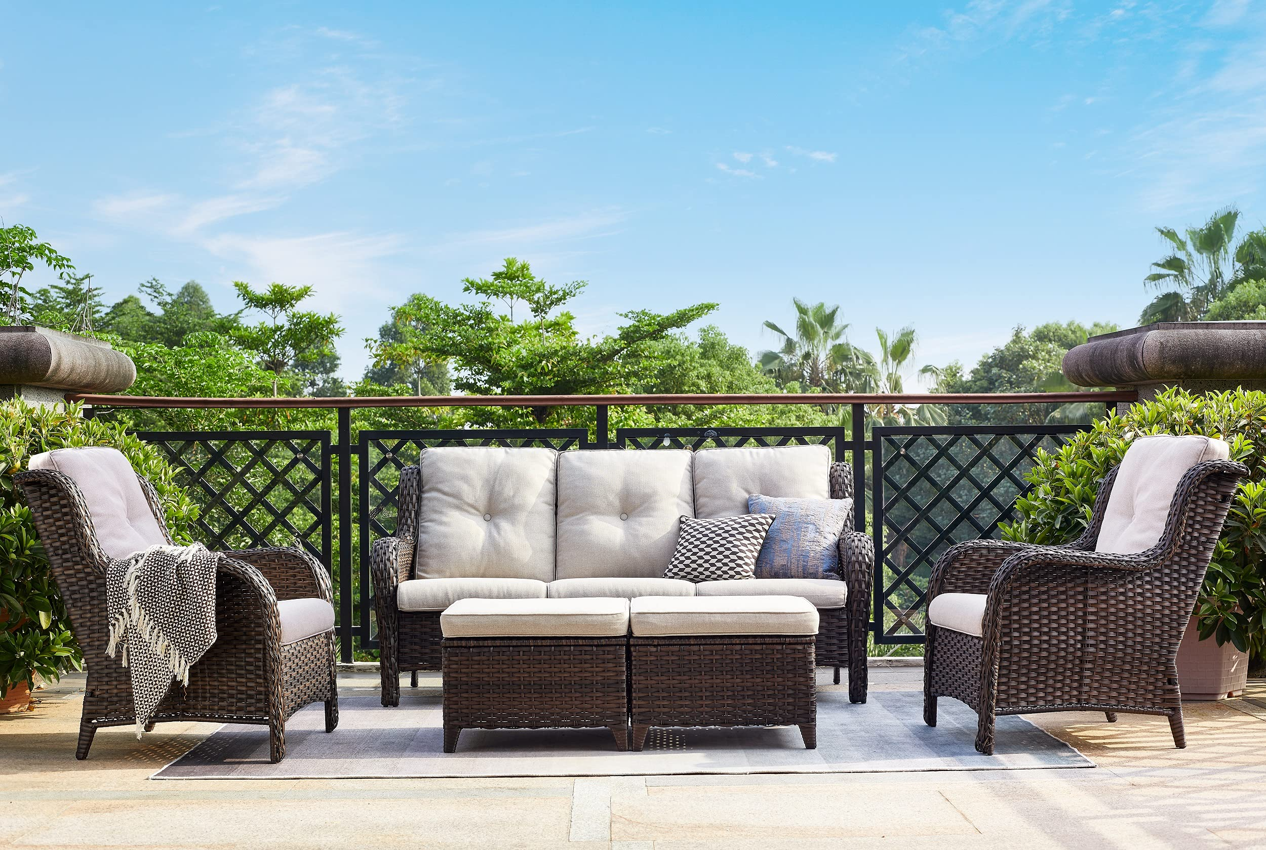 Outdoor Furniture Set