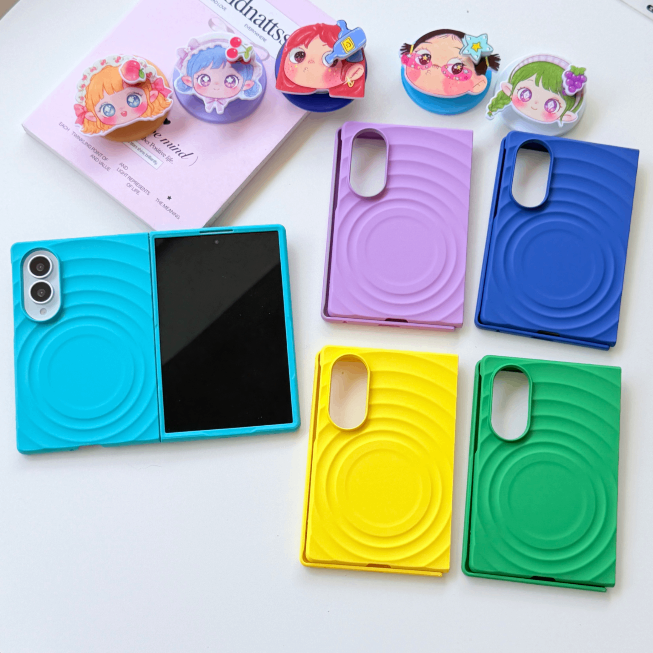 Galaxy Z Fold 8 Protective Case Magnetic - back view