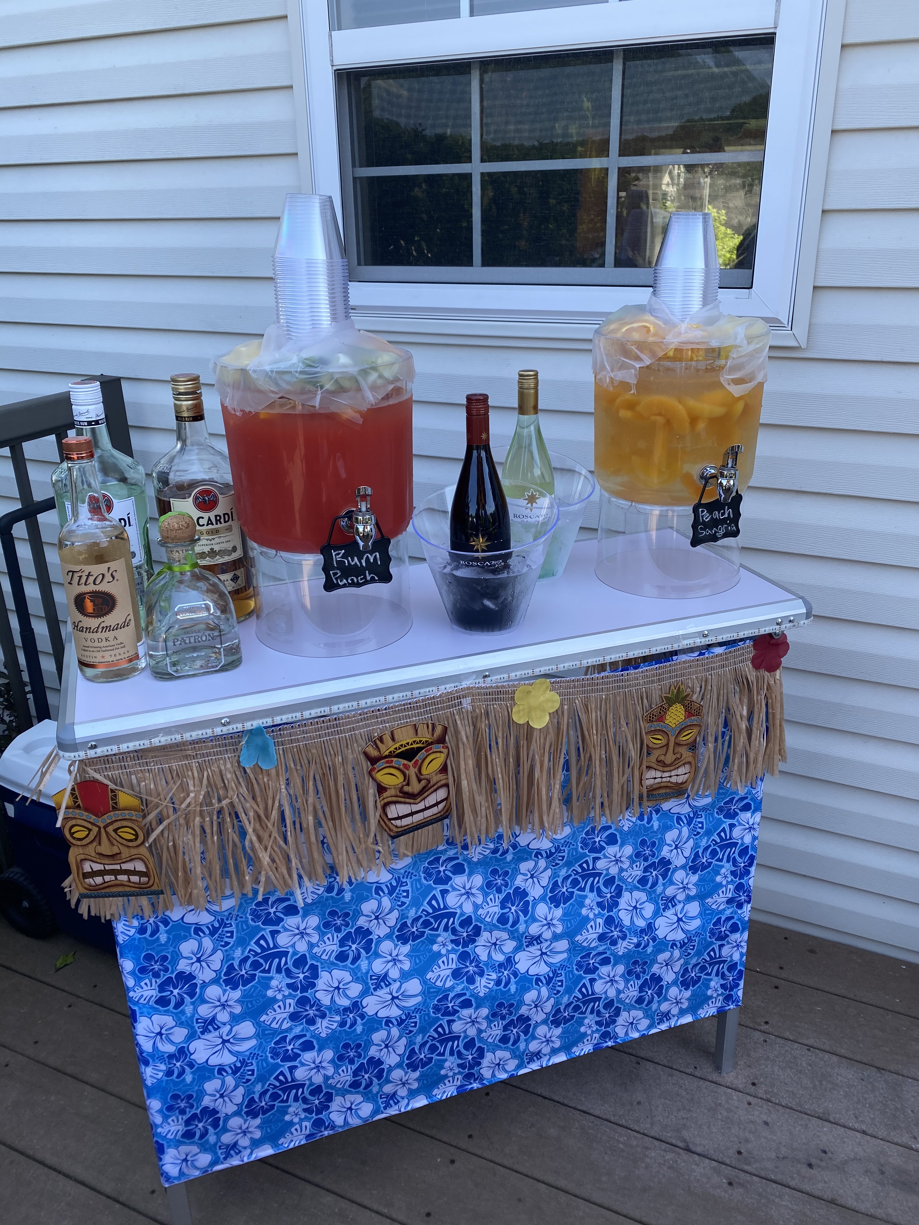 Folding Portable Party Bar withColor-Changing LED Lights, Black