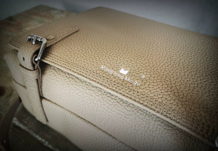 Genuine leather shoulder bag