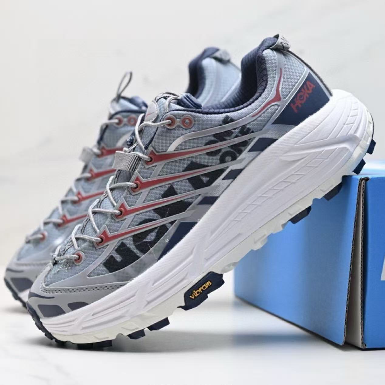 HOKA Mafate Three 2