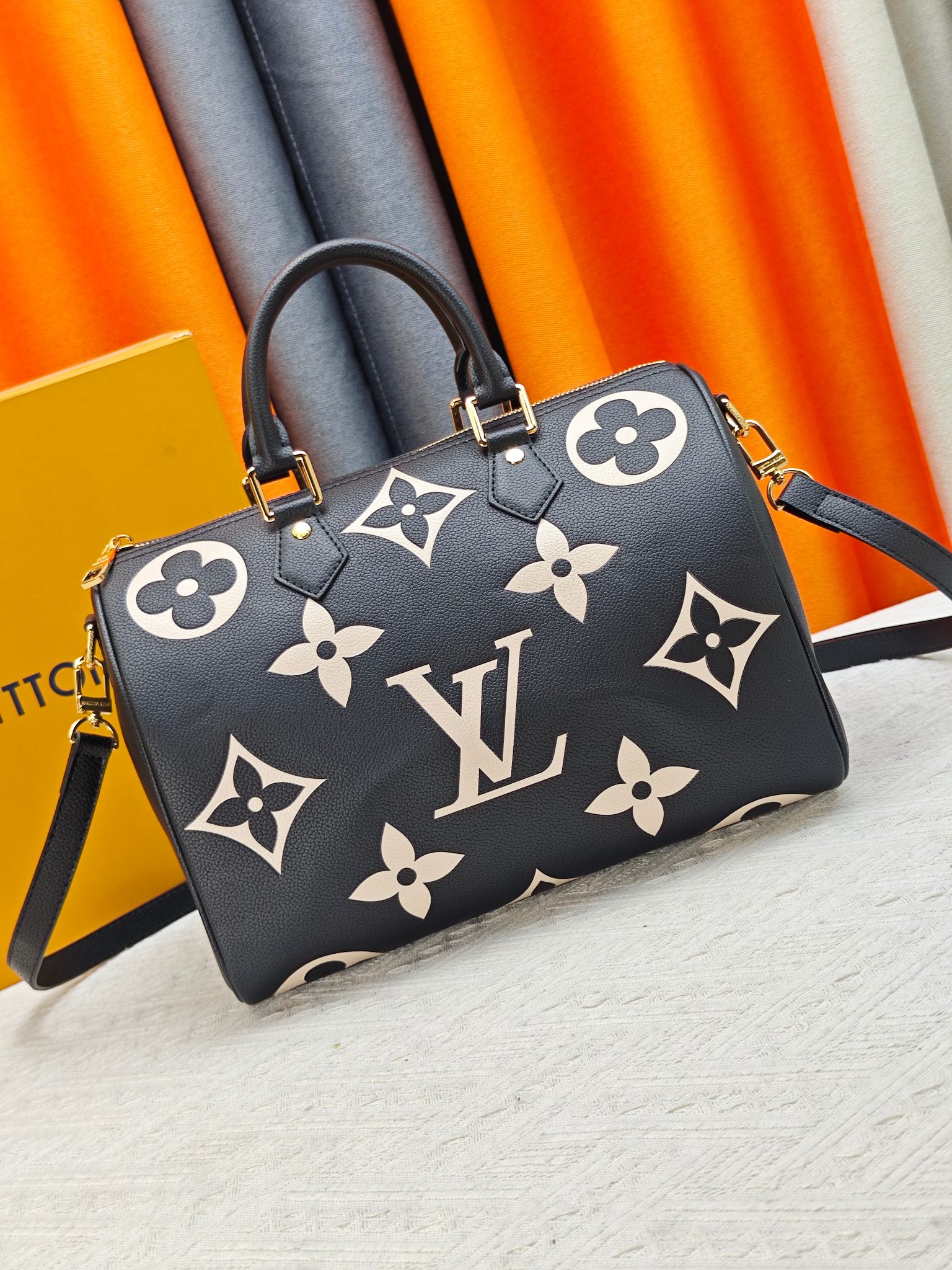 Louis Vuitton Speedy Bandoulière Boston Pillow Bag