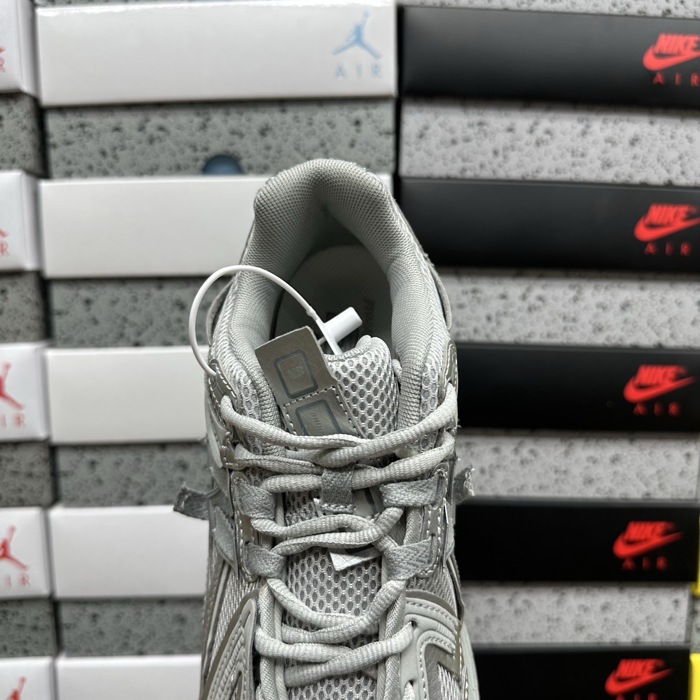 New Balance 1906 Sneakers detail 3