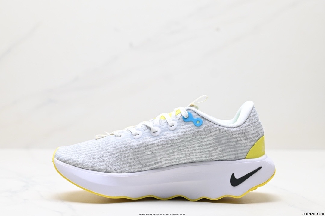 Nike MOTIVA