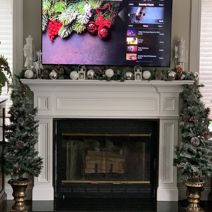 Frosted Berry 48'' Lighted Artificial Pine Christmas Tree