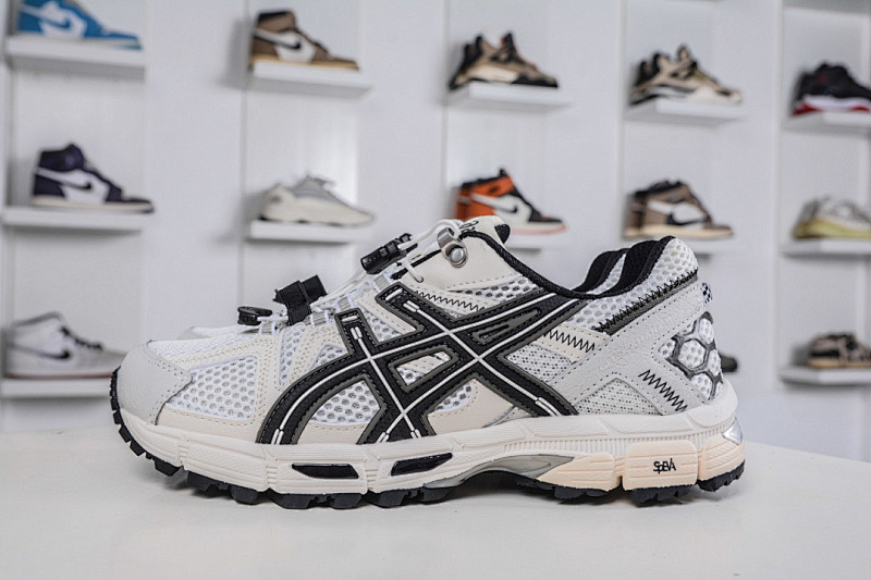 ASICS Running Shoes product