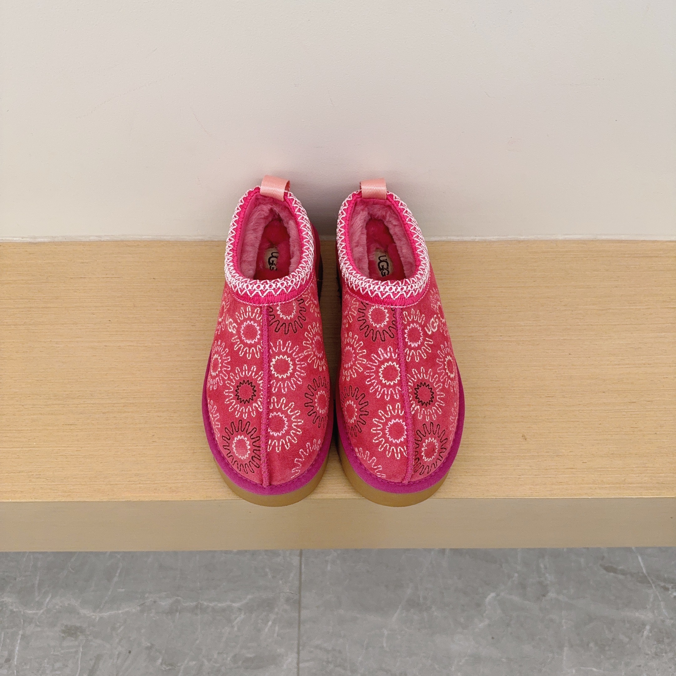 Embroidered Sun Platform
