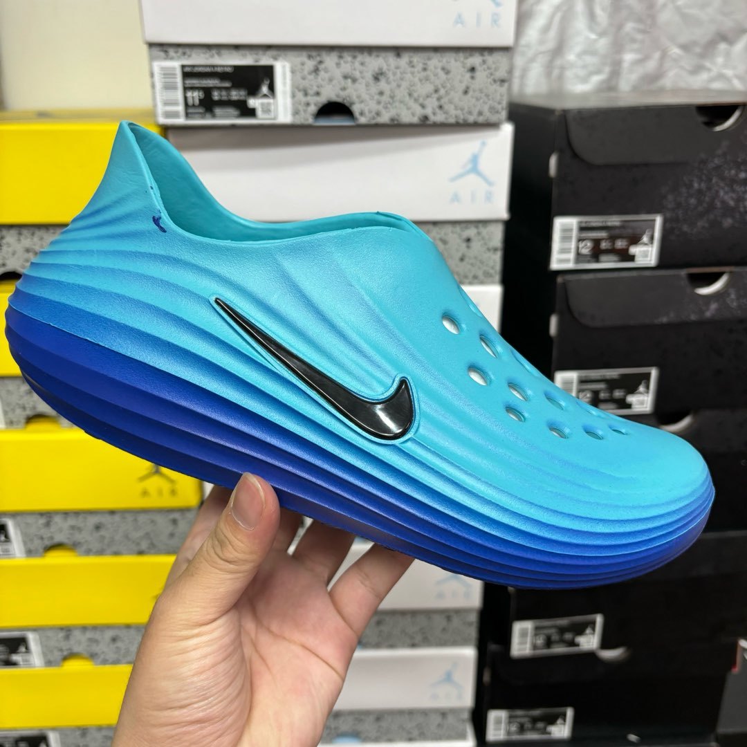 Nike ReactX Rejuven8 Sneakers detail 3