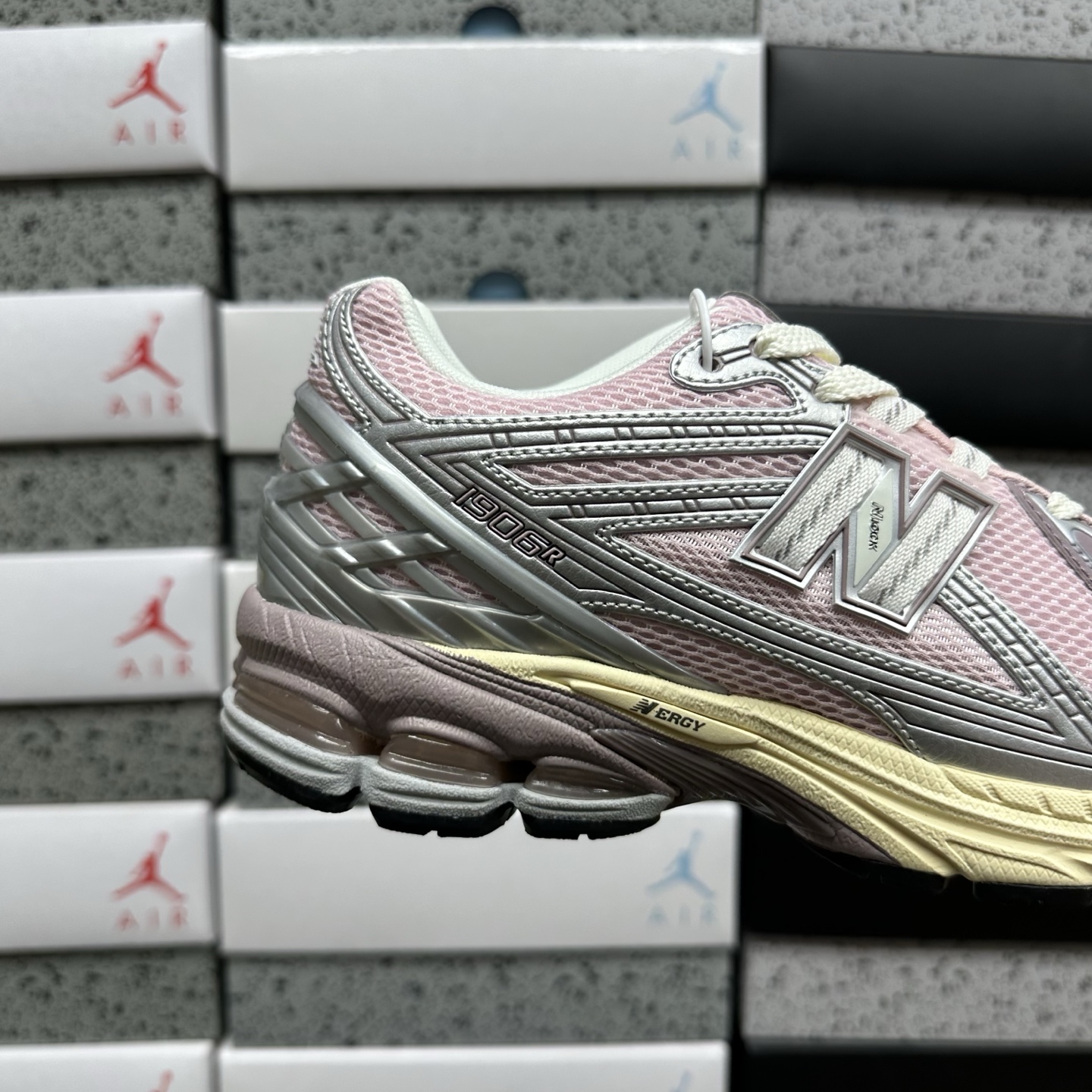 New Balance 1906 Sneakers detail 1