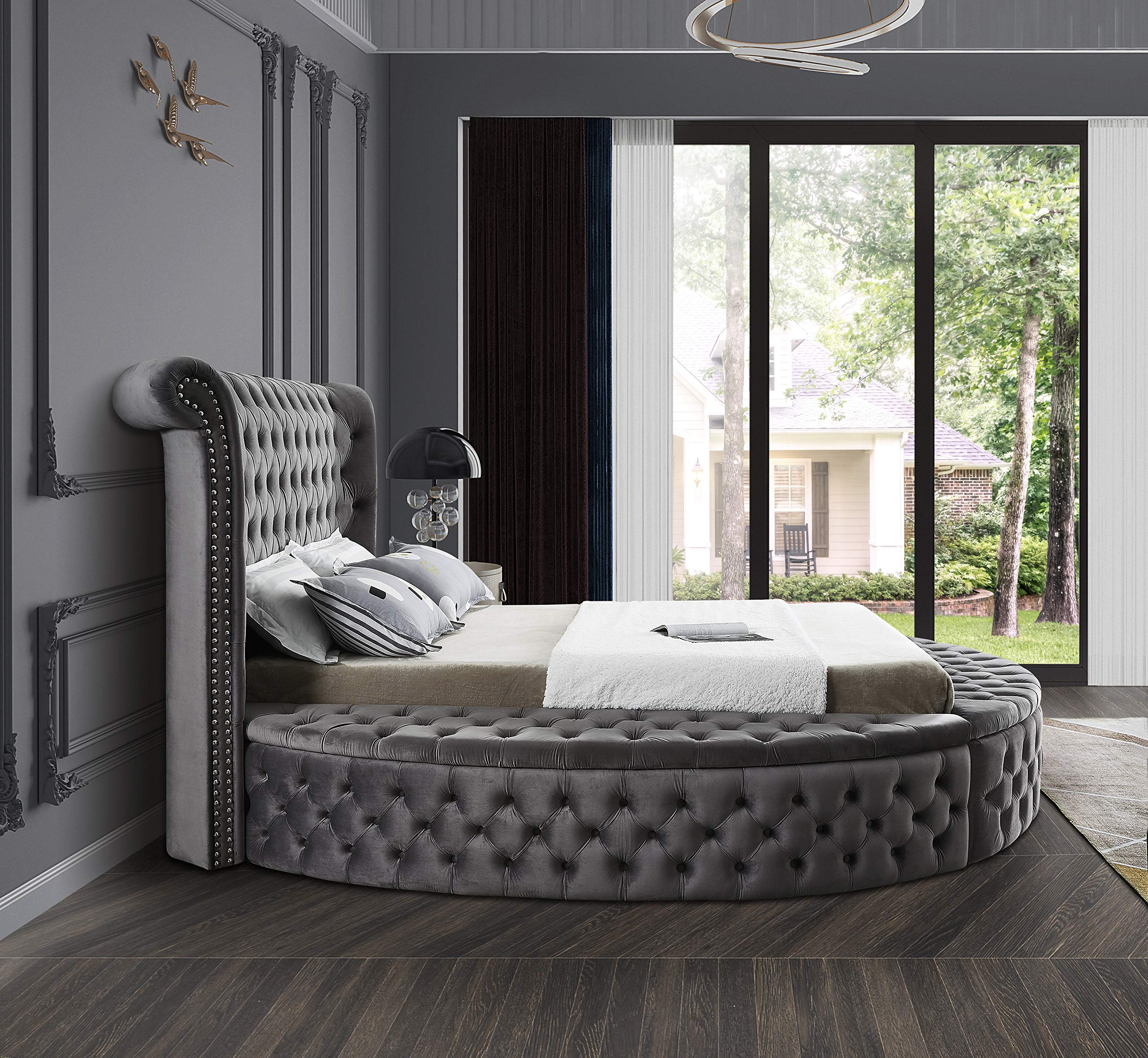 Contemporary Round Shaped Velvet Upholstered Bed with Deep