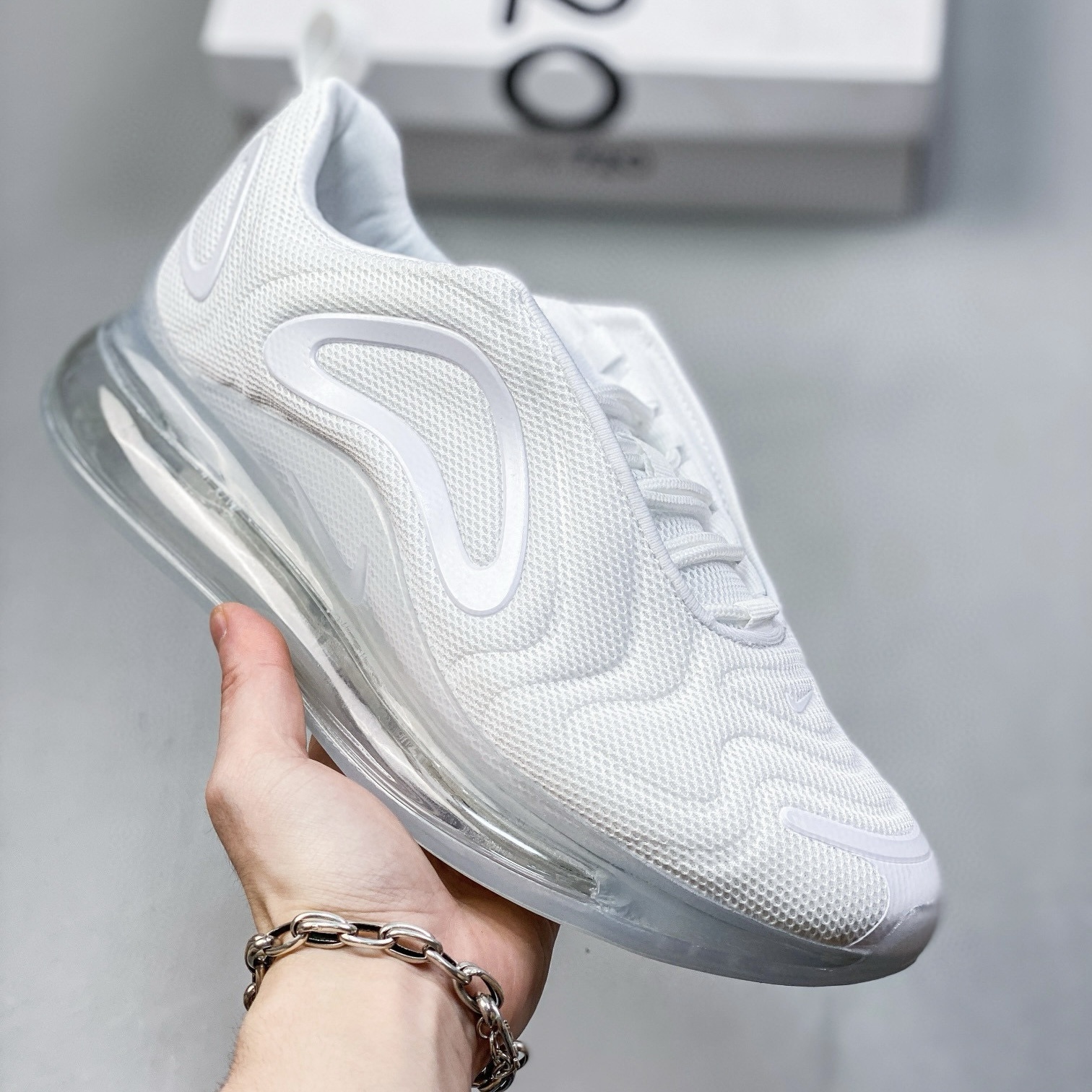 Nike Air Max 720