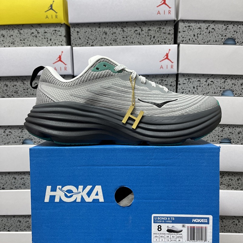 Hoka Bondi 8 Sneakers