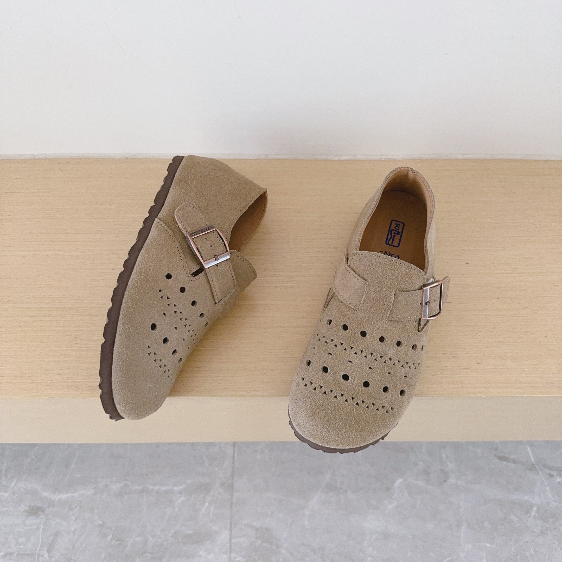 Cutout Birken-Style Back-Covered Shoes