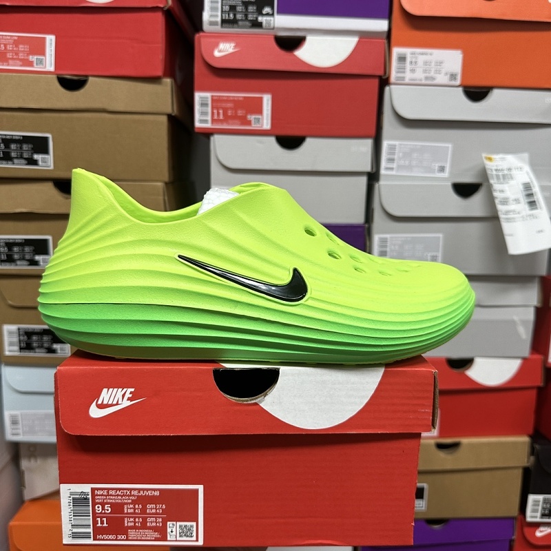 Nike ReactX Rejuven8 Sneakers