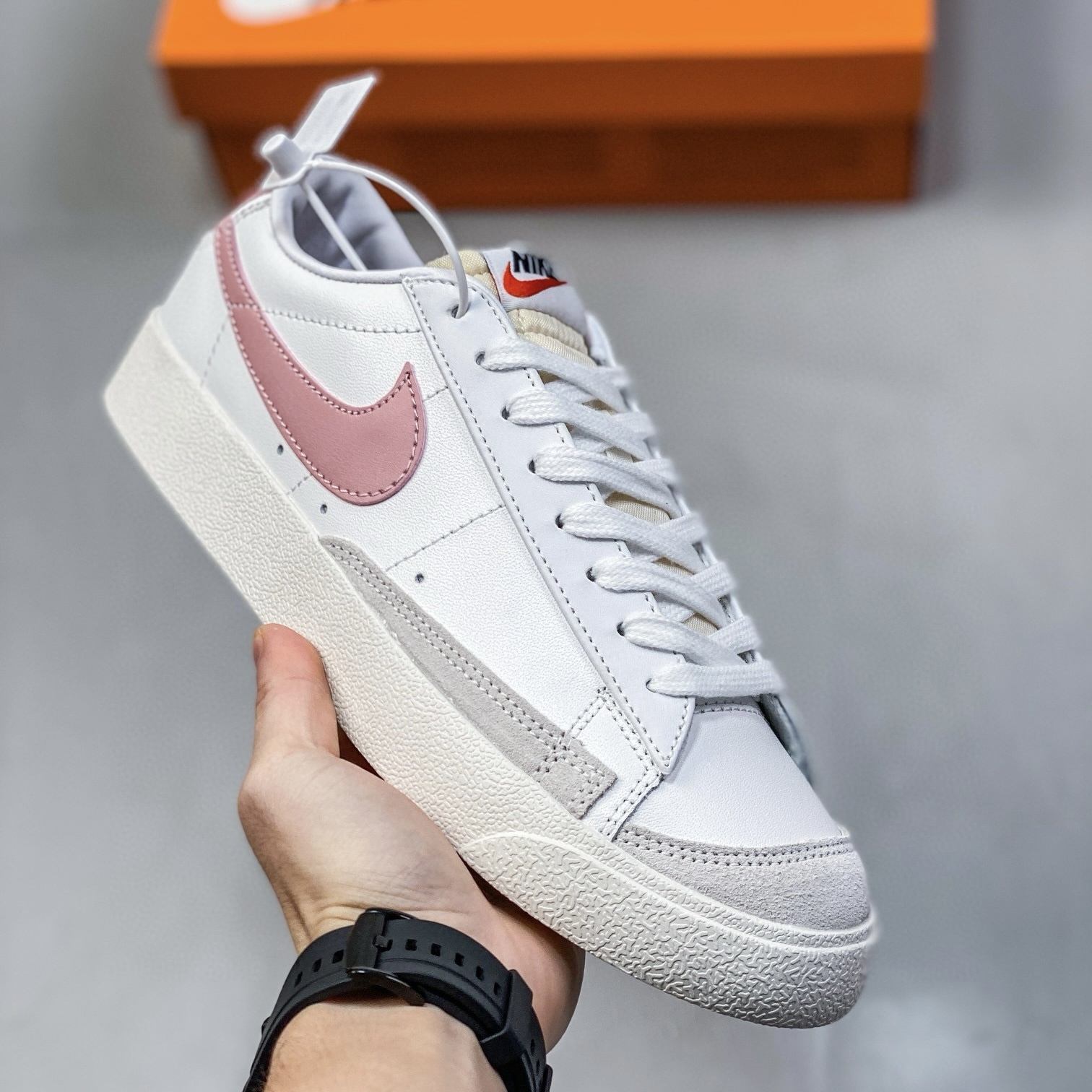 Blazer Low