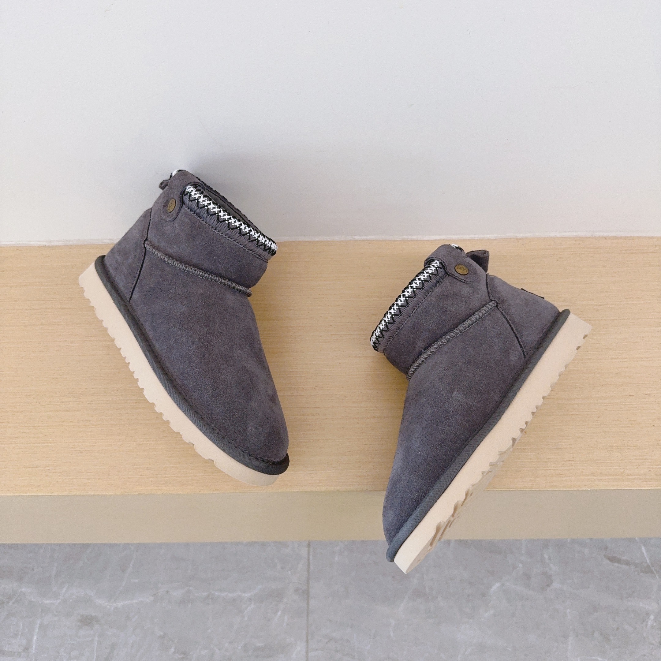 Ankle Boots Ruffle Trim