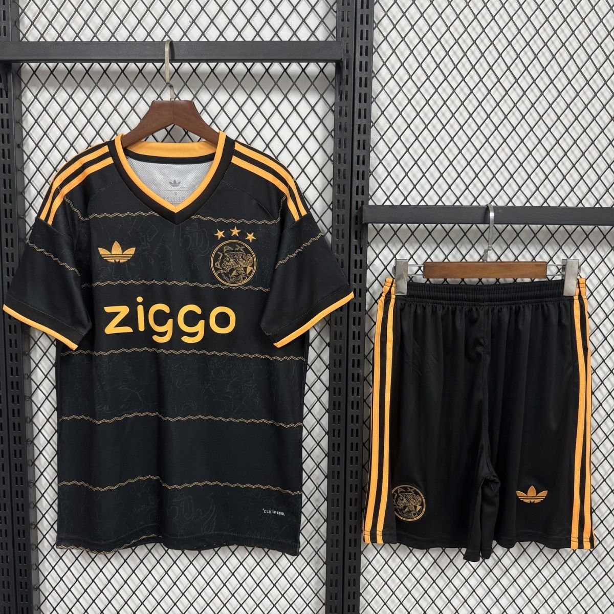Kids Ajax Away Suit 26/27