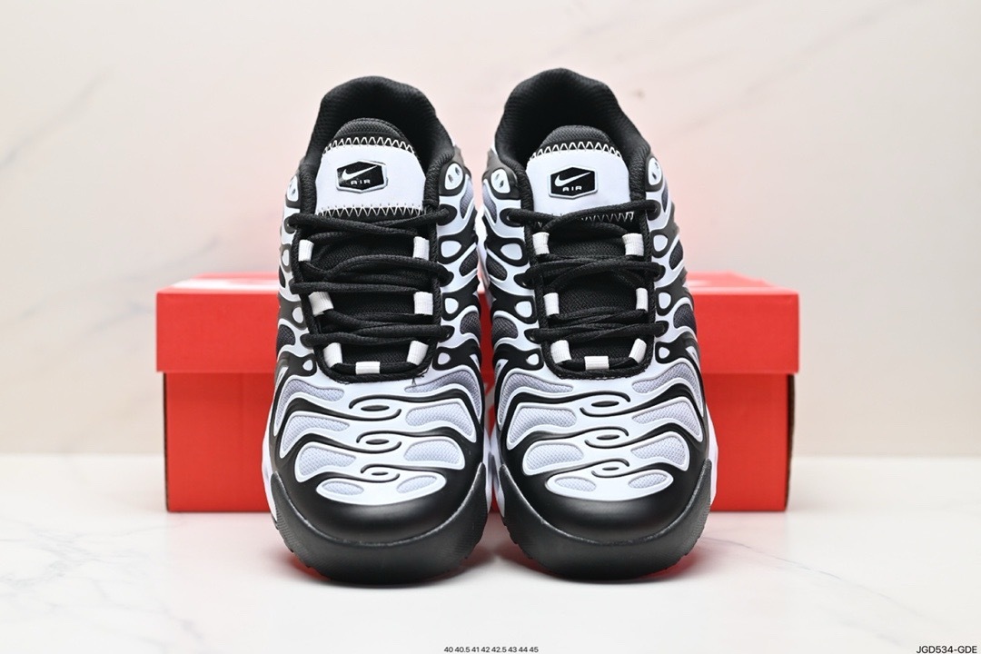 Air Max Plus Drift 70