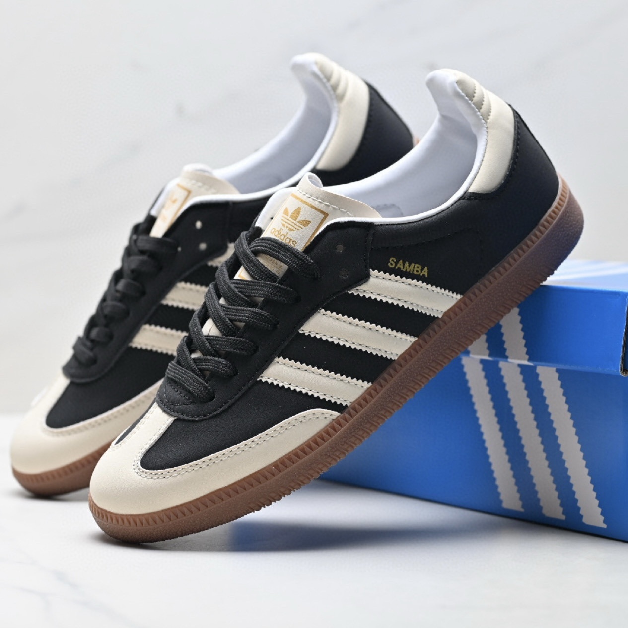 Adidas Samba