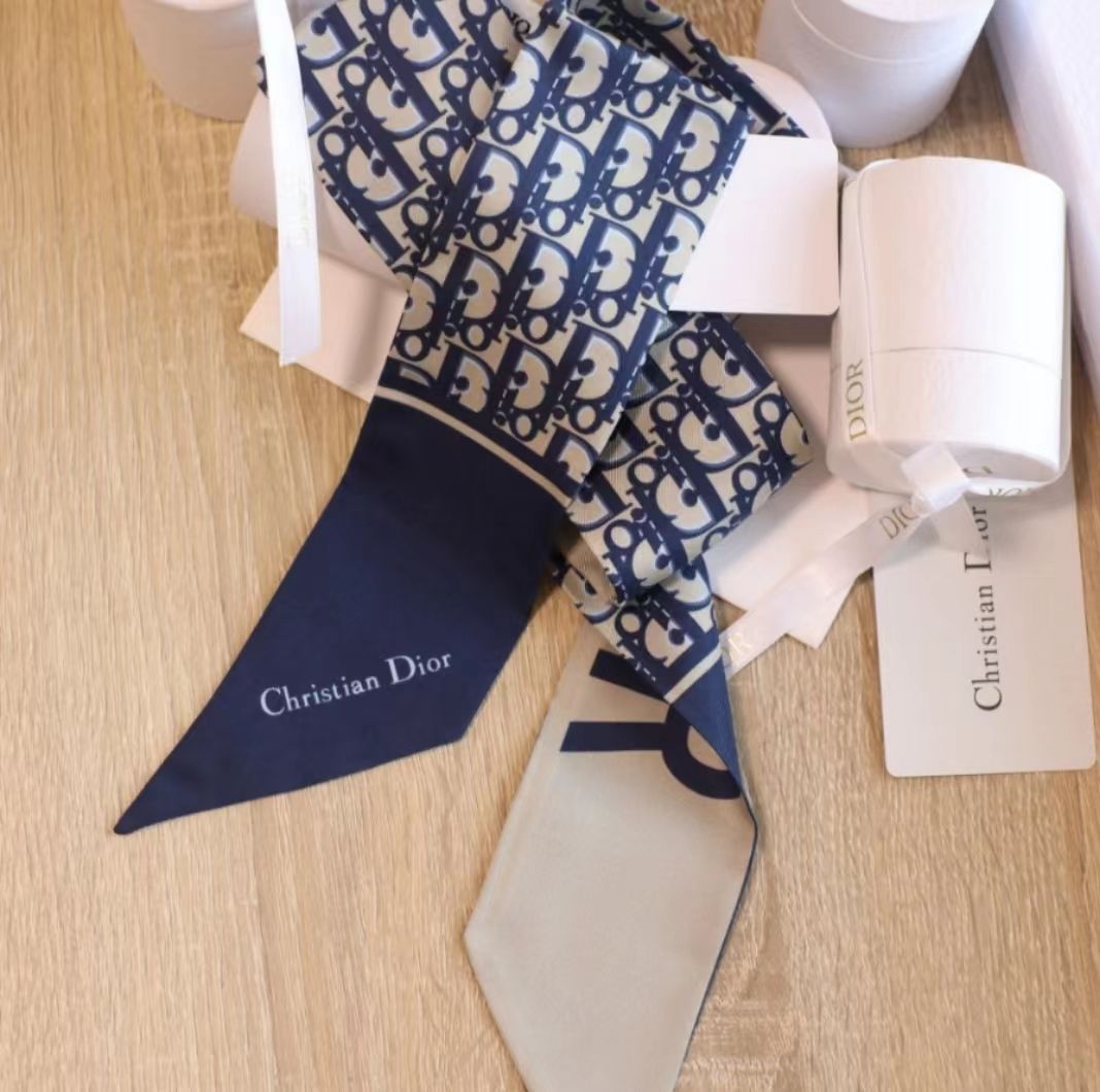 Free Gifts（Must be ordered with other products. One order is limited to one item.）
