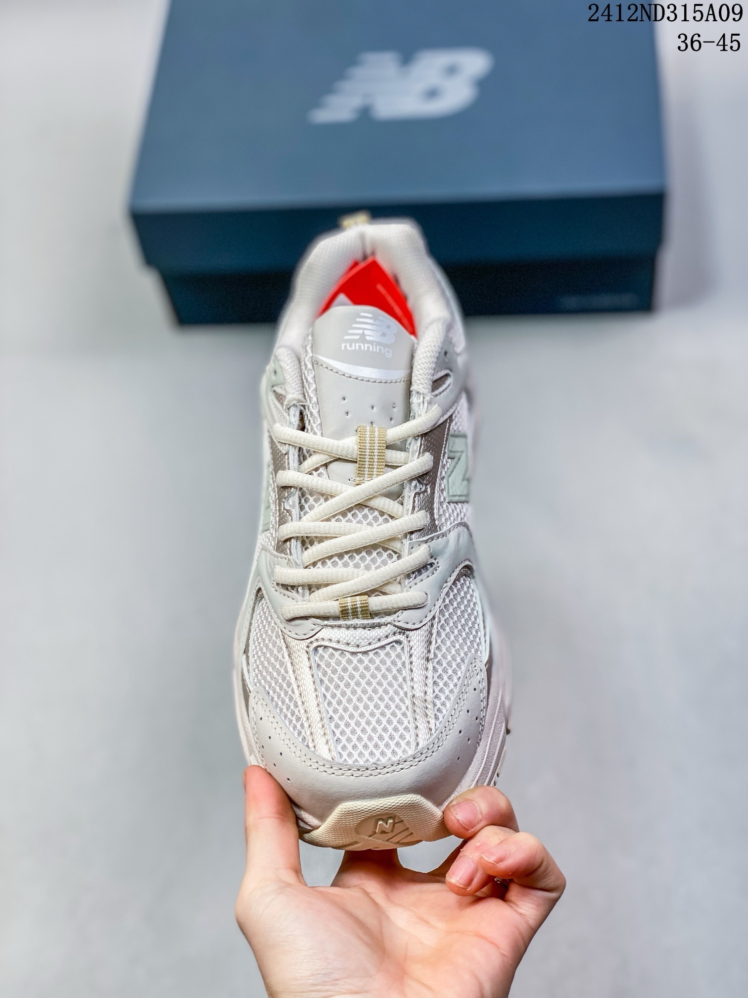 New Balance 530