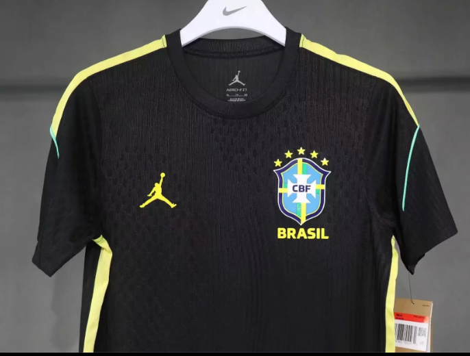 Brazil 2026 Player Training Man Jersey