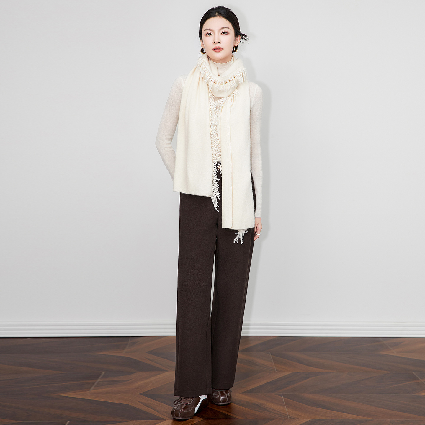 Elegant Pashmina-Style Cashmere Silk Blend Shawl - Lightweight, Skin-Friendly Wool Wrap