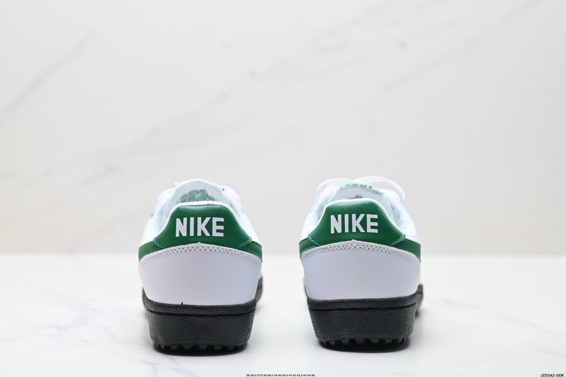 Nike Field General 82