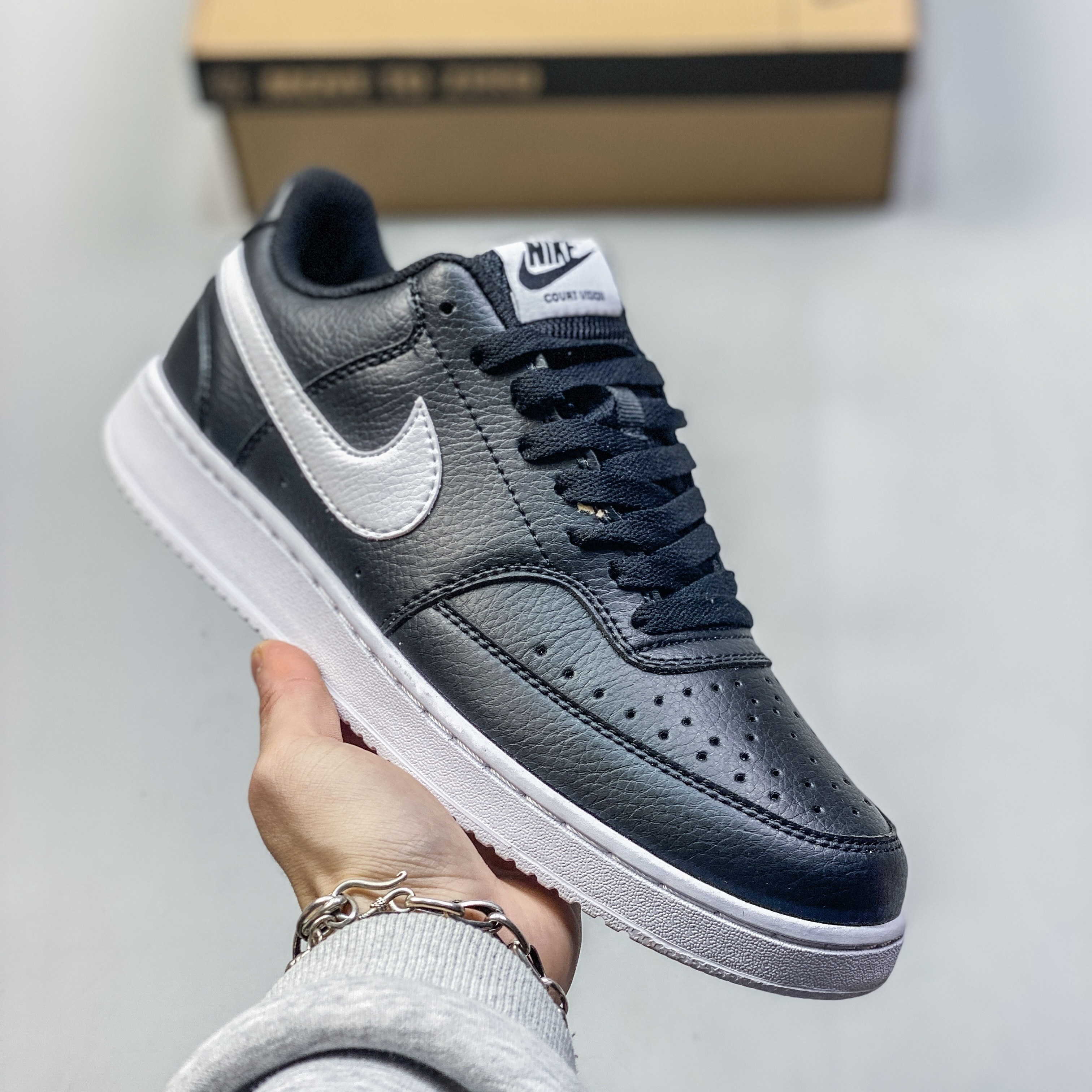 Nike Court Vision Low