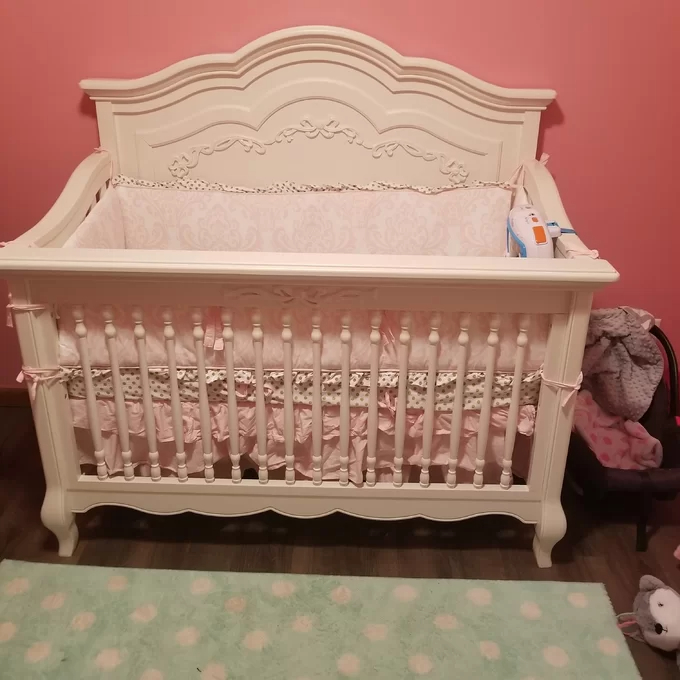 Aurora 5-in-1 Convertible Crib