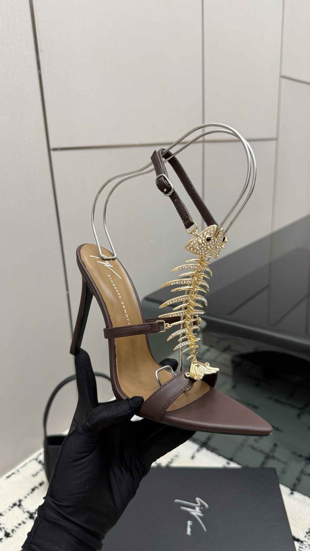 Giuseppe Zanotti Slim 2.0 105 black crystal fishbone sandal