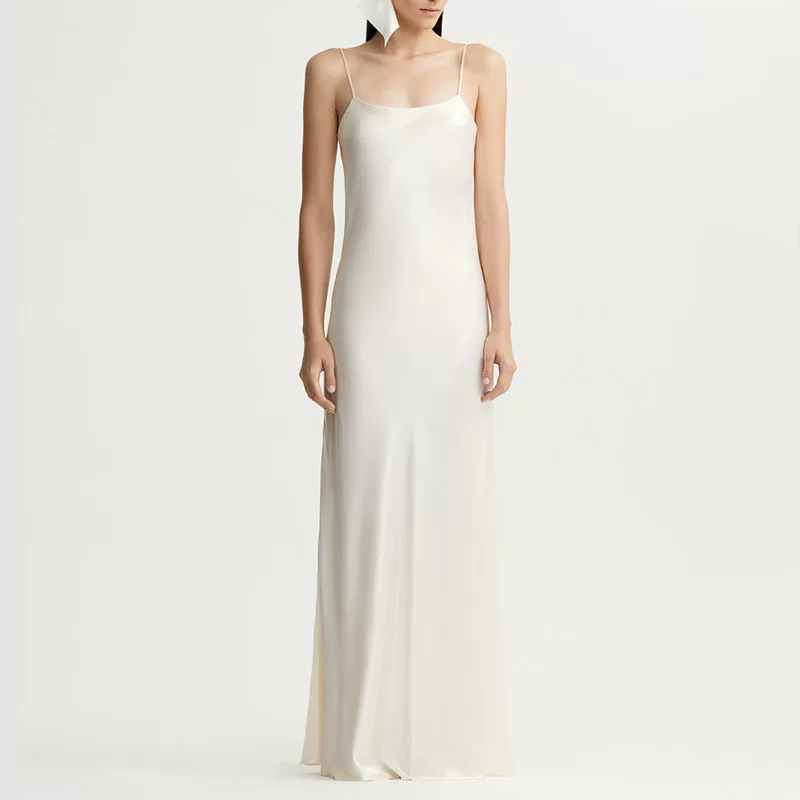 Long floor-length dress