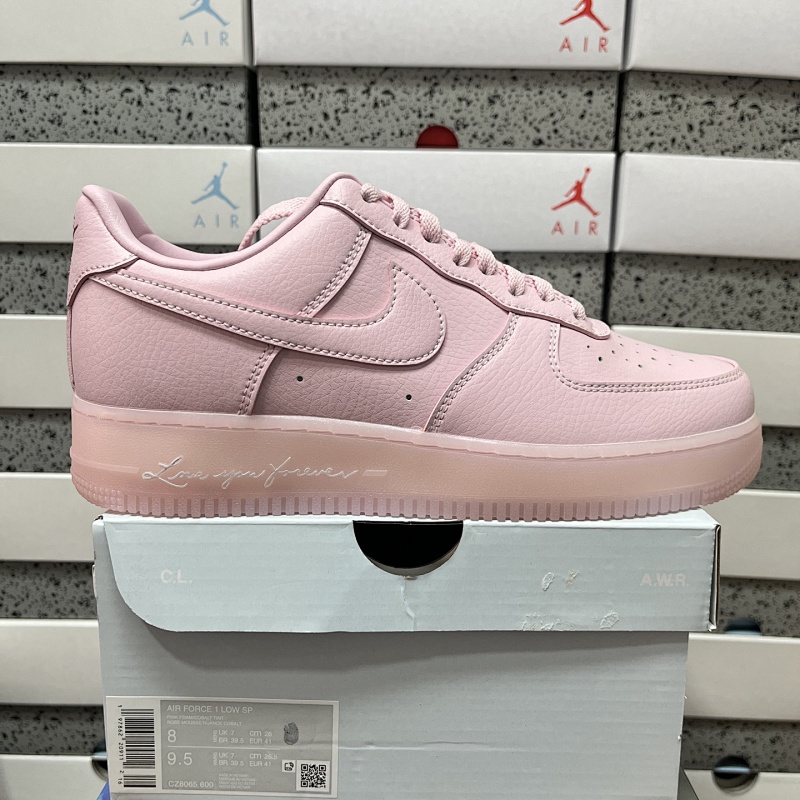 Nike Air Force 1