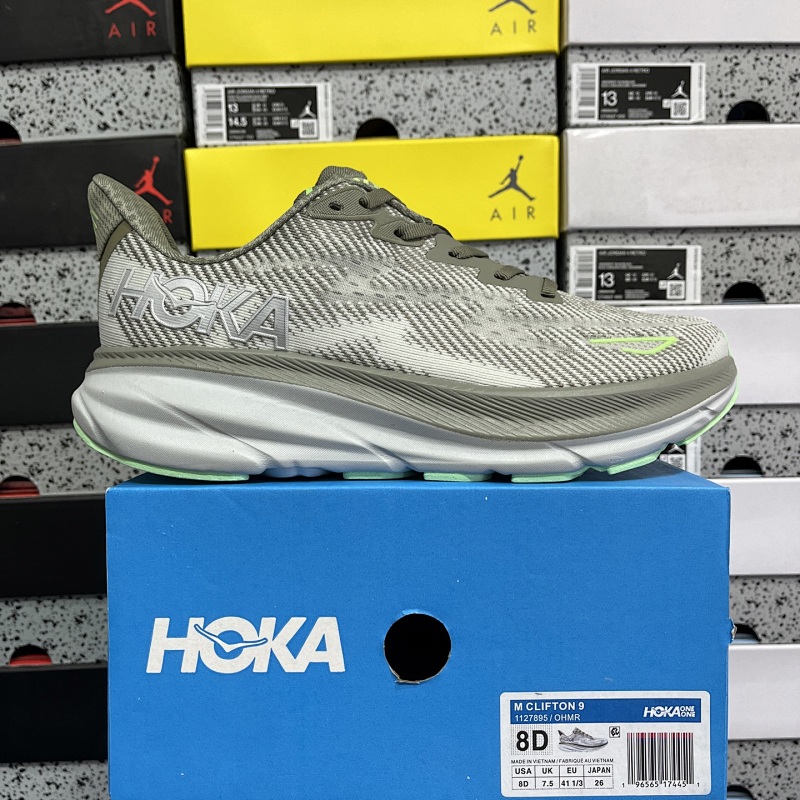 Hoka Clifton 9 Sneakers