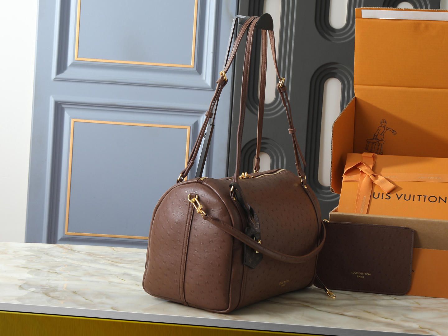 LV Speedy Soft 30（Ostrich Embossed）