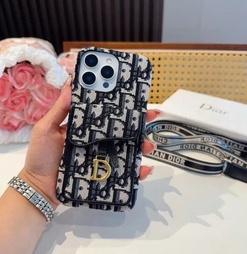 DIOR - ViasCase
