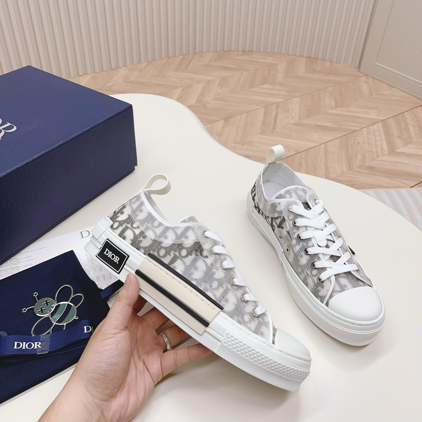 Dior low-top shoes
