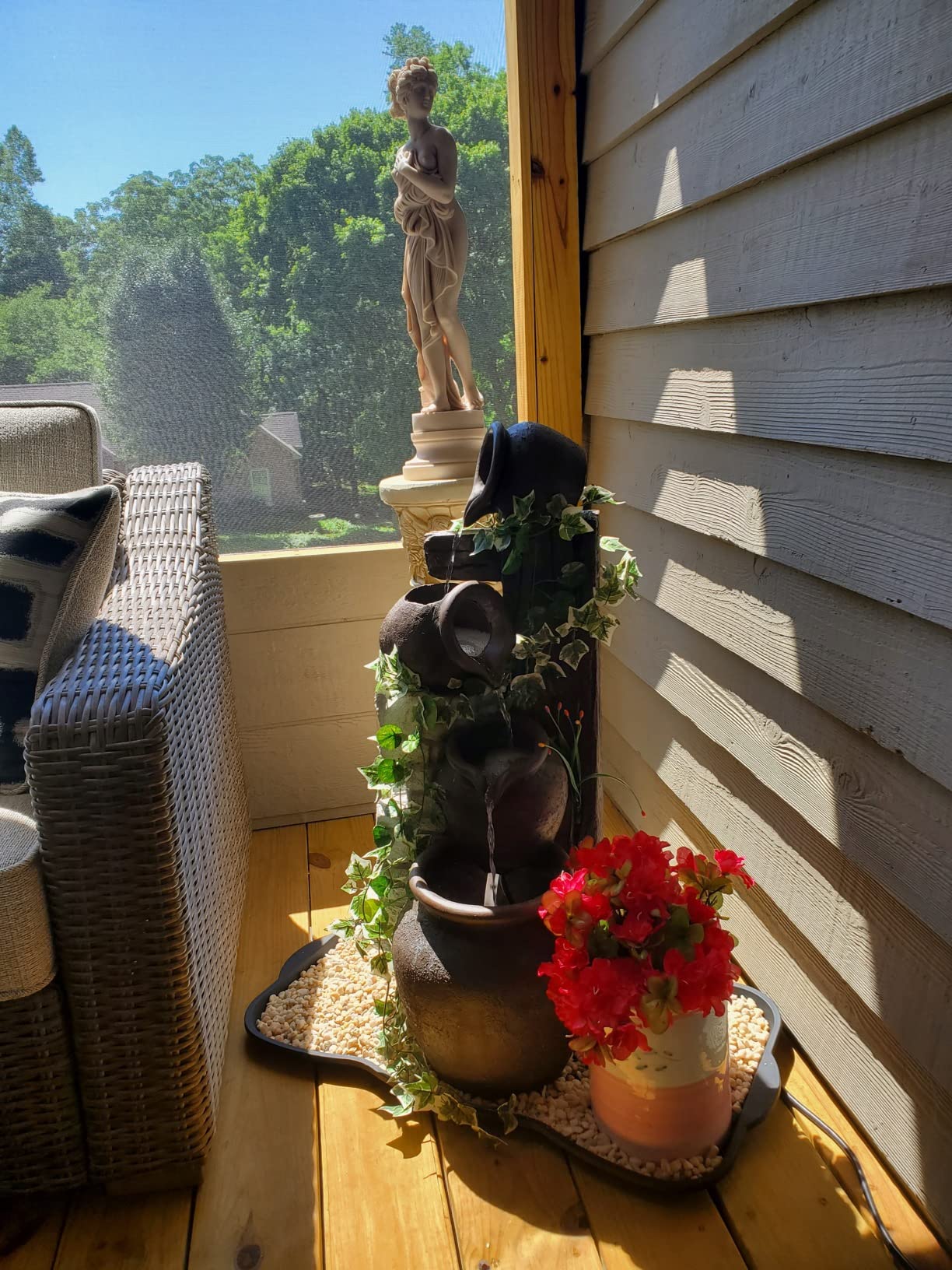 Cascading Rustic Floor Three Jugs Fountain