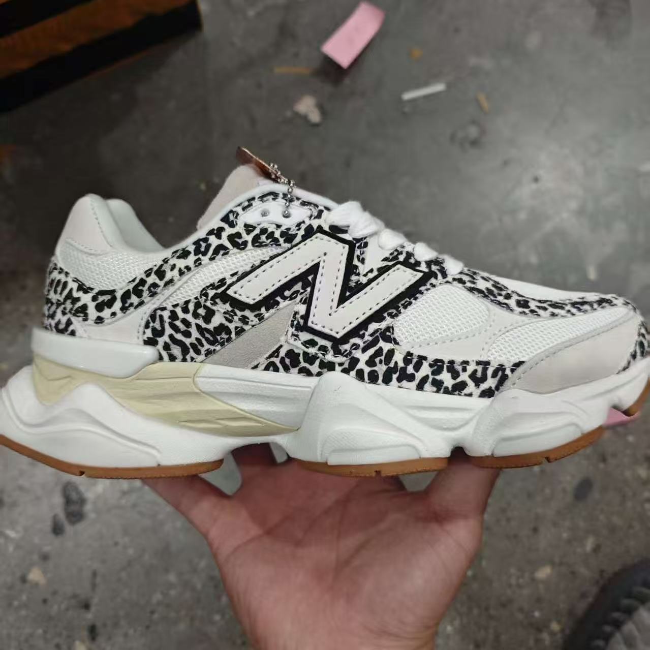 New Balance 9060