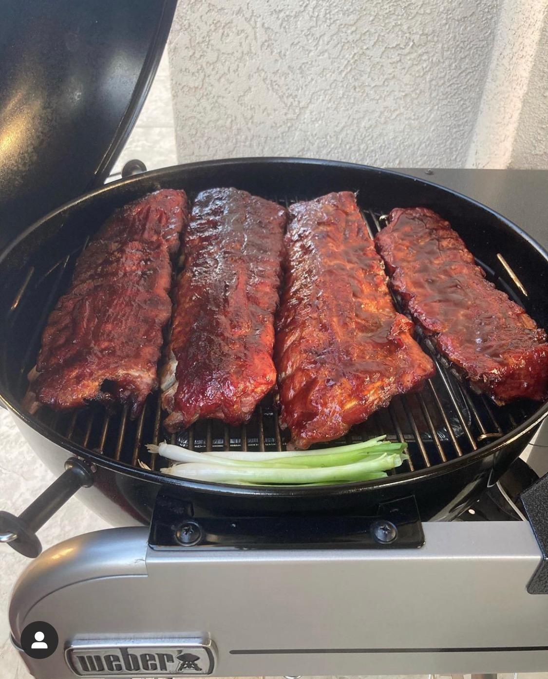 Weber Performer Deluxe Charcoal Grill