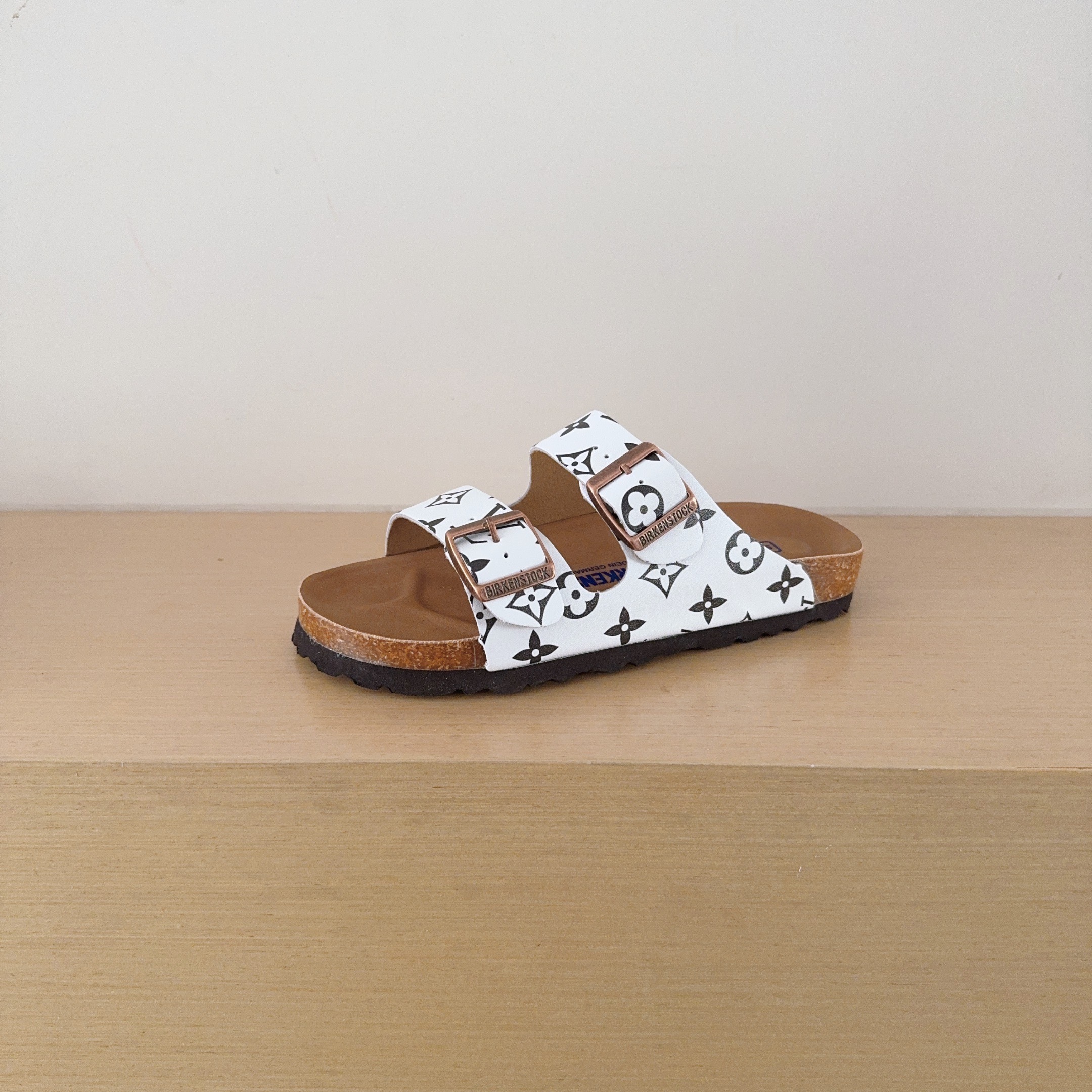 UGG Kids Collaboration Series Birken-Style Two-Strap Sandals Adult And Kids