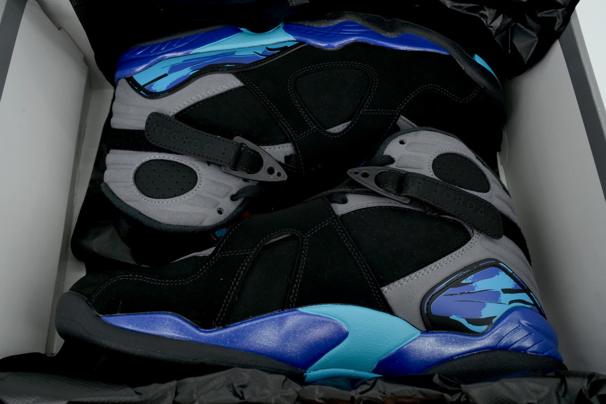 Air Jordan 8 Retro 'Aqua' 2025 305381-006