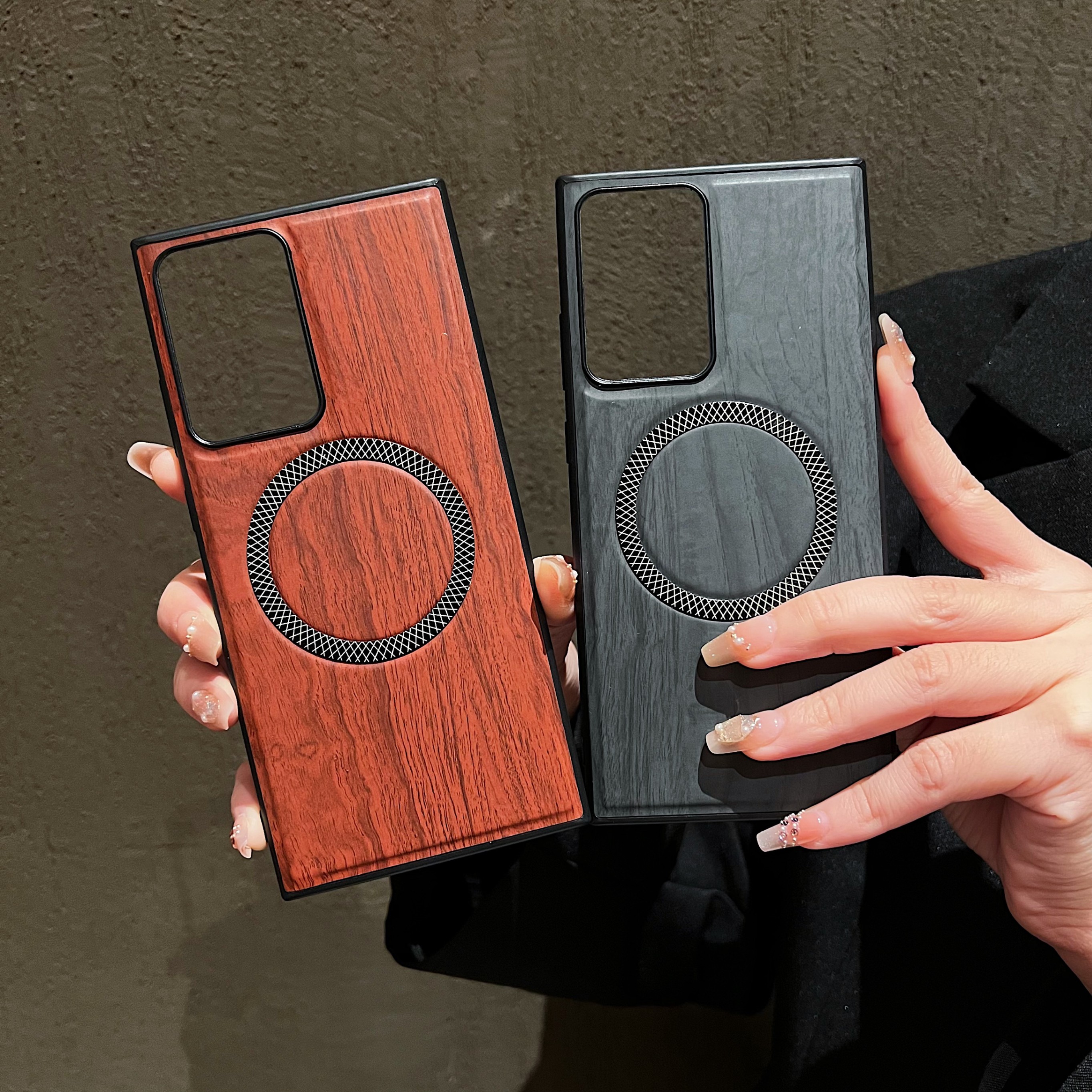 Galaxy Note 20 Ultra Protective Case Magnetic - back view