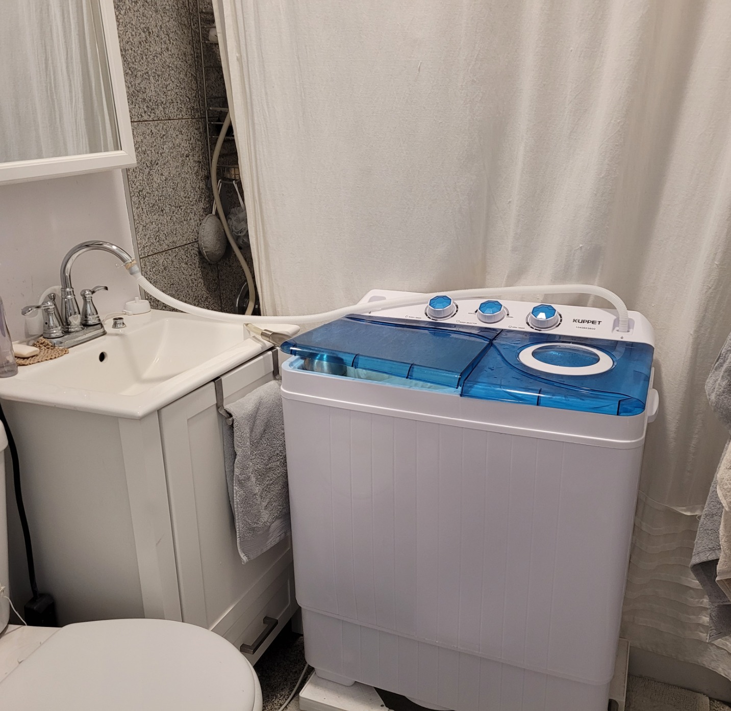 KUPPET Compact Twin Tub Mini Washing Machine 26lbs Capacity