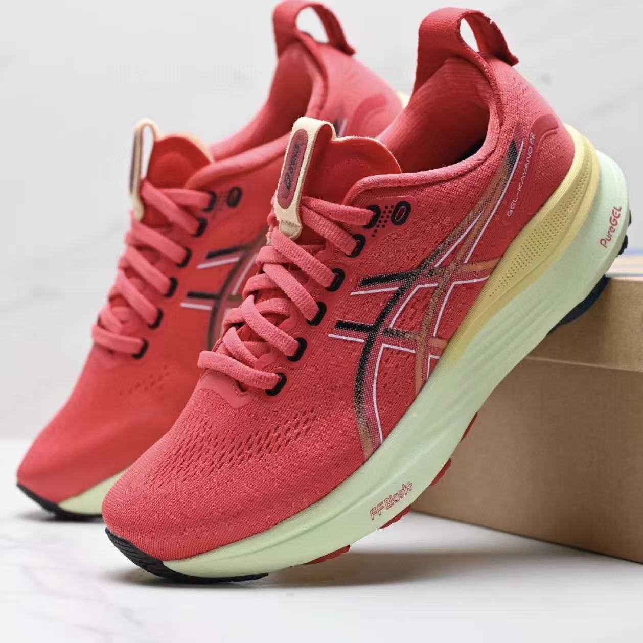 ASICS Gel-Kayano 32