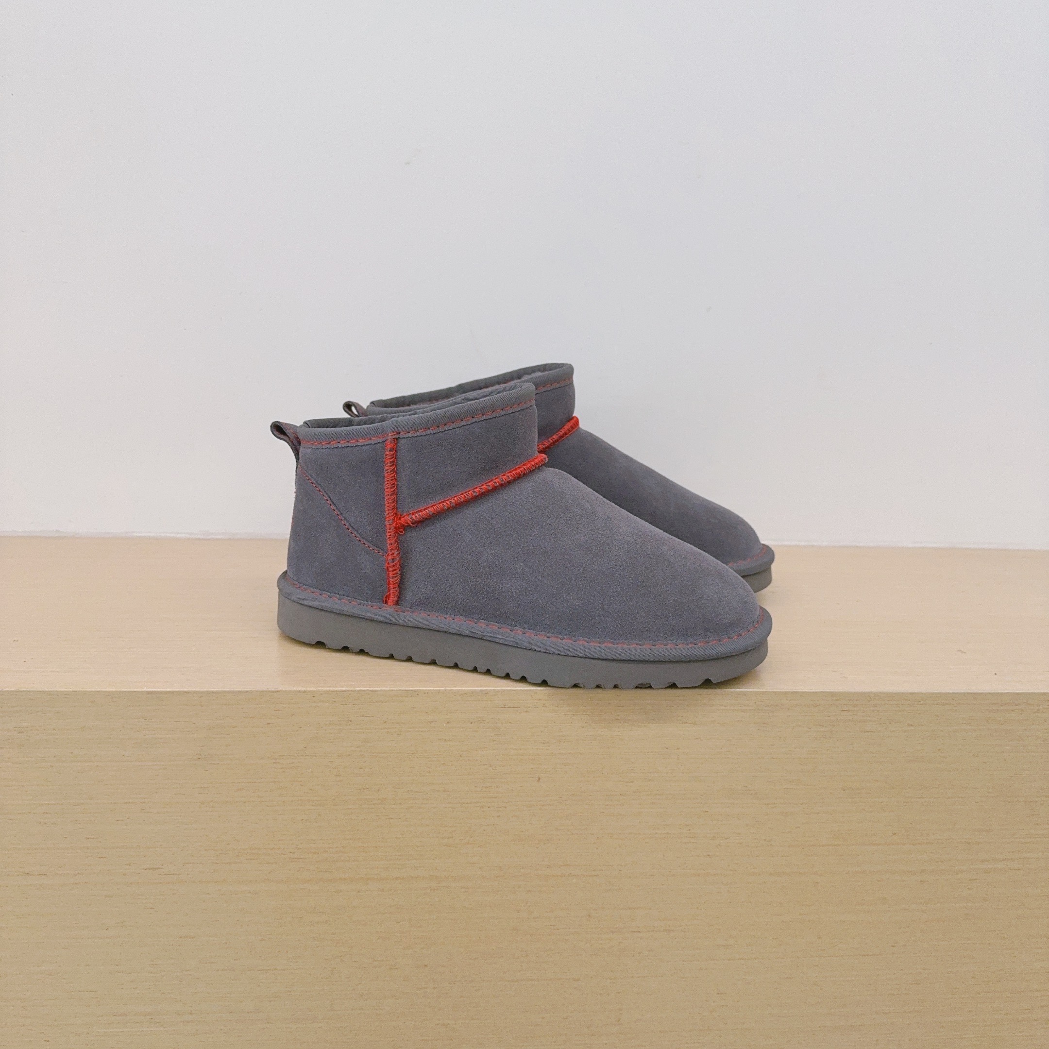 UGG Kids Footwear Style 027
