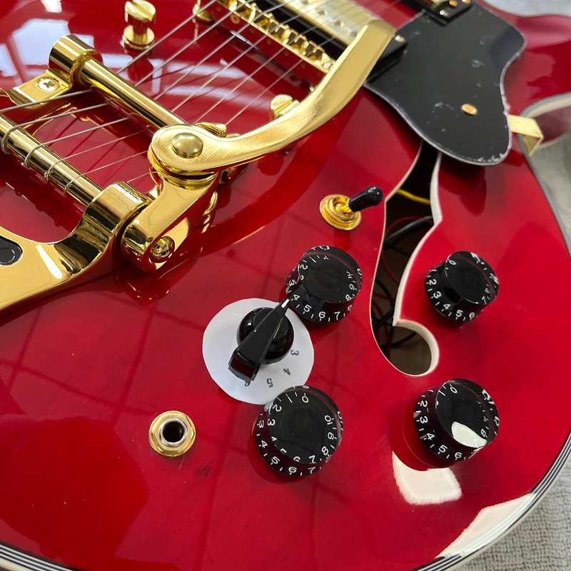 Electric Guitar ES 335 Red Semi Hollow Neck HH Pickups Gold Hardware