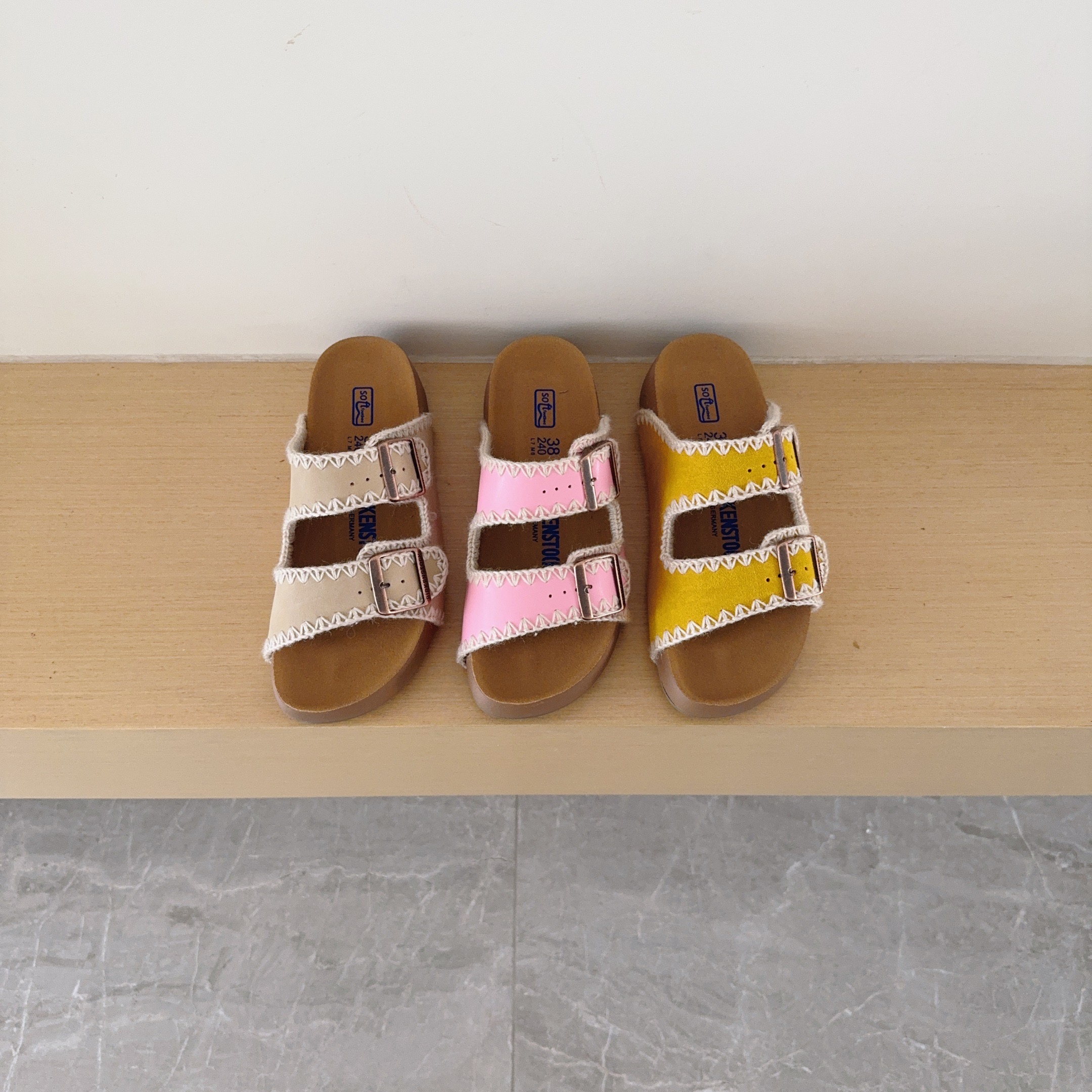 UGG Footwear Style 057